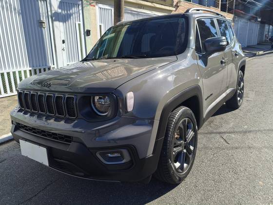 JEEP RENEGADE 1.3 T270 TURBO FLEX LONGITUDE AT6 JEEP RENEGADE 1.3 T270 TURBO FLEX LONGITUDE AT6